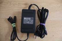 Oryginalny Zasilacz do konsoli Nintendo Gamecube Dol-002 BDB NGC BDB