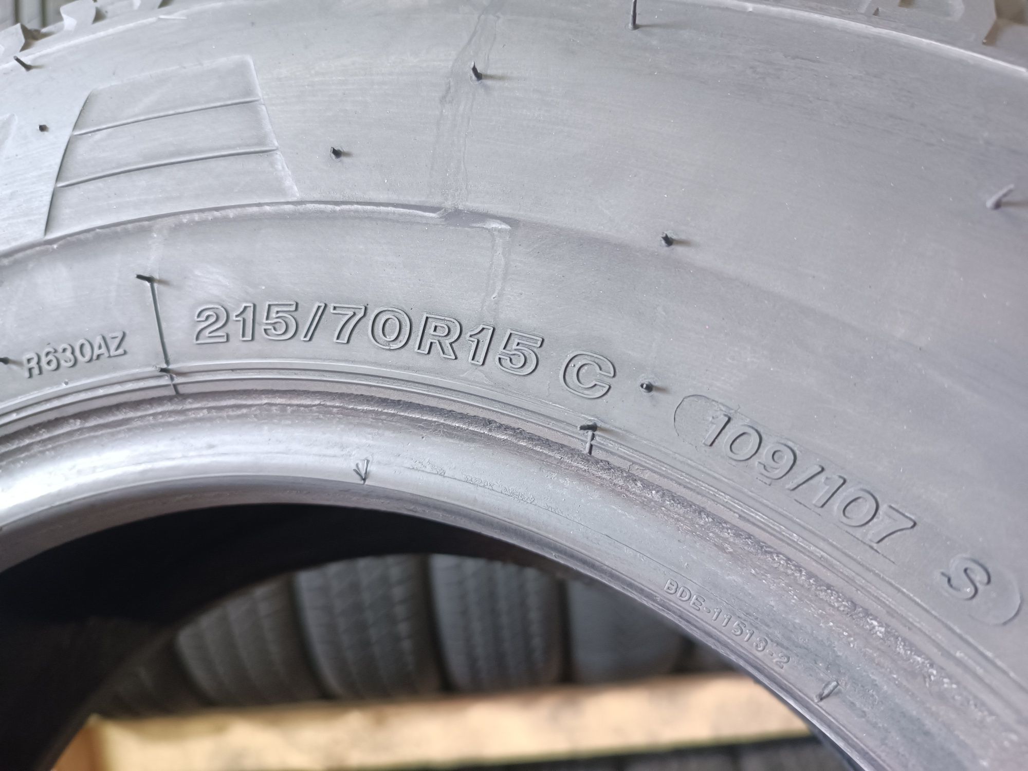 Літні шини BRIDGESTONE 215/70 R15 C резина Р15 С