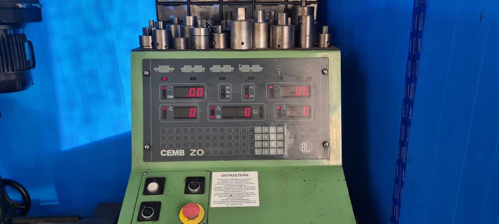 Wyważarka do wałów korbowych i elementów wirujących