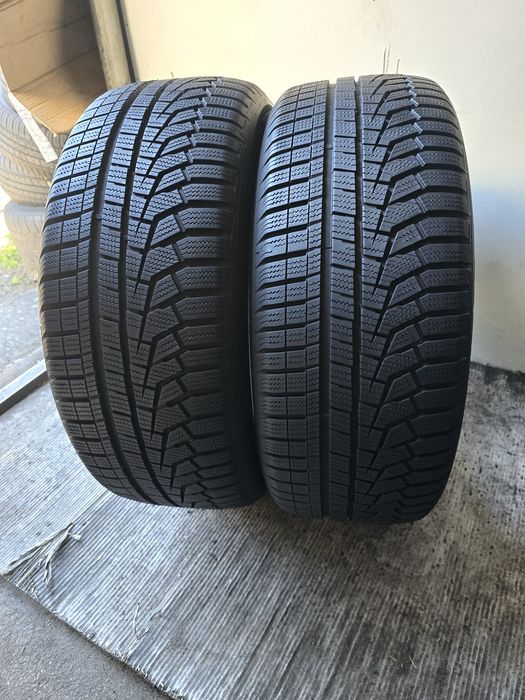 Sprzedam 2 opony 225/55 17" Hankook zimowe 95% 2021r