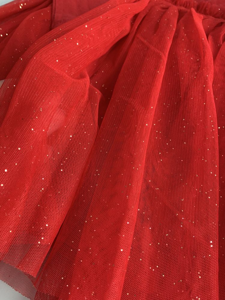 Piękna czerwona sukienka dla dziewczynki rozmiar 92