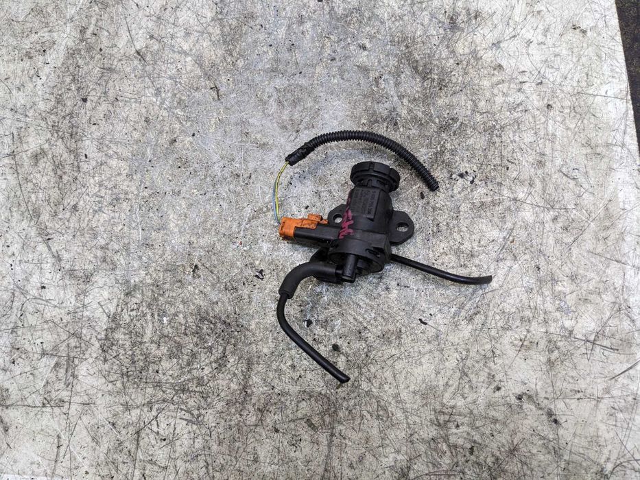 Citroen C5 I 2.0HDi Zawór Podciśnienia