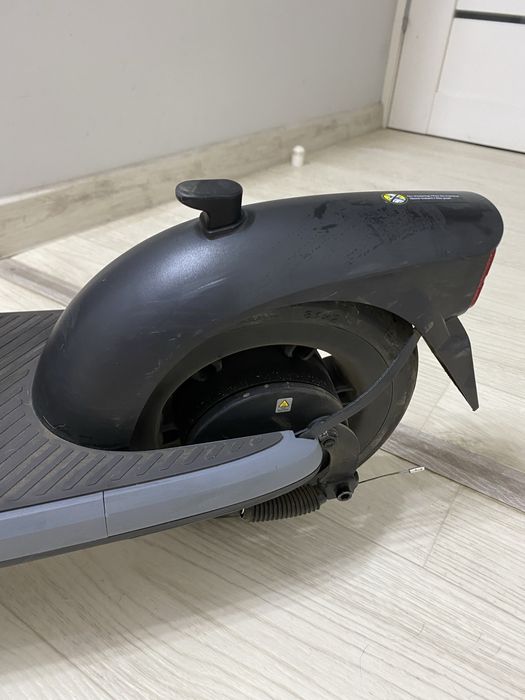 електросамокат Ninebot E2 E