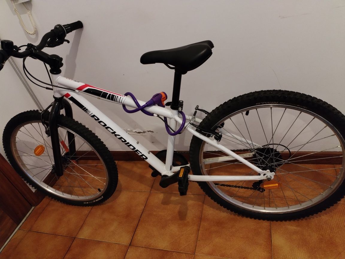 Bicicleta semi nova