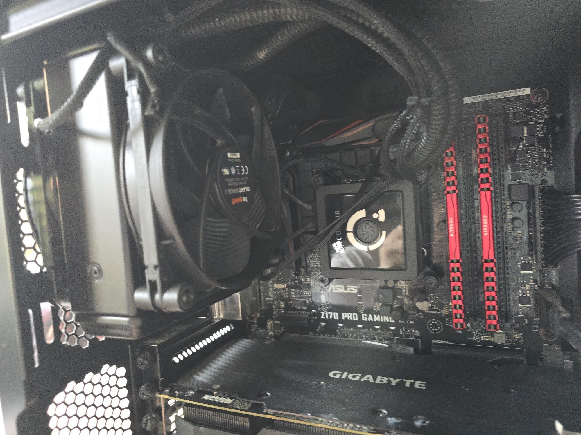 Komputer i7‑6700K | RTX 2070 | 16 GB RAM | SSD + HDD | Windows 10 Pro