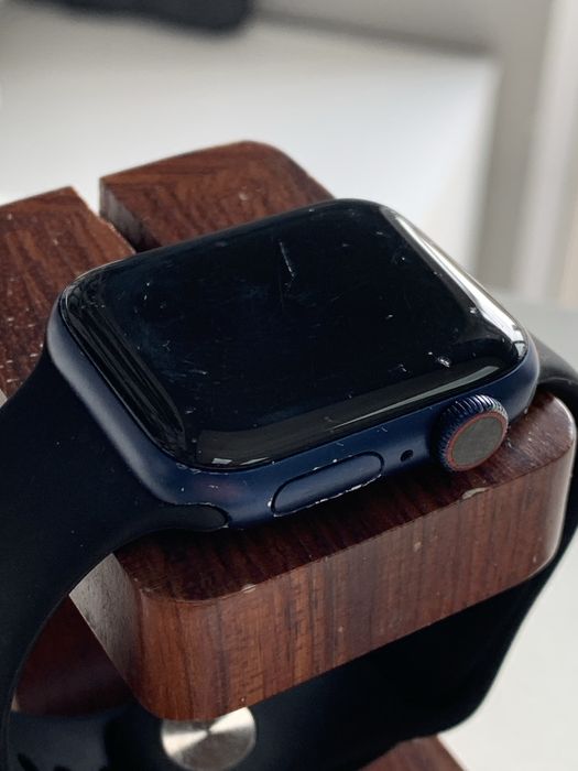 Оригінальні Apple watch 6 40 mm