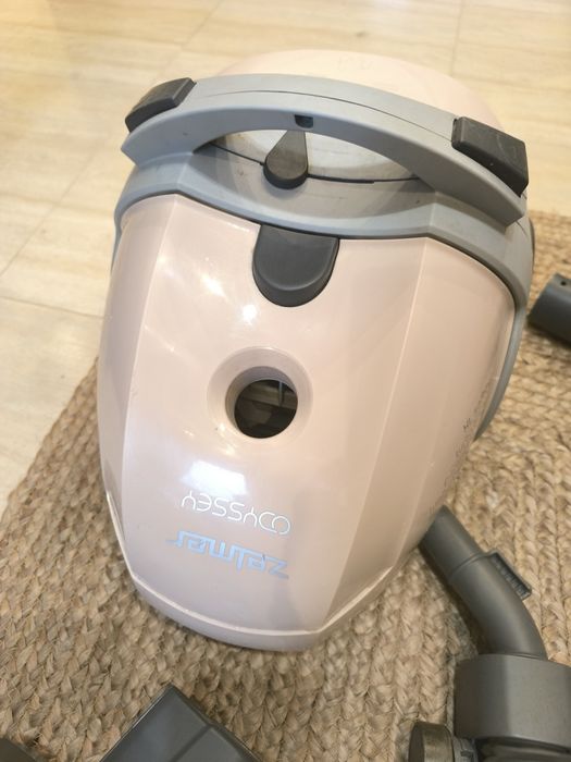Odkurzacz Zelmer OdySsey 950W + osprzęt Turboszczotka