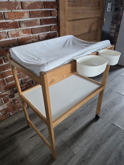 Przewijak z trzema pokrowcami