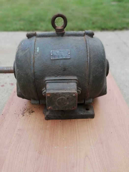 Silnik 3kW - stary, zabytkowy silnik