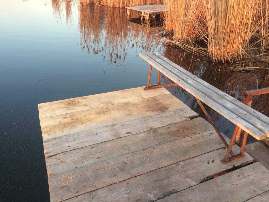 Продается дом с закрытым выходом к озеру. Словянск.