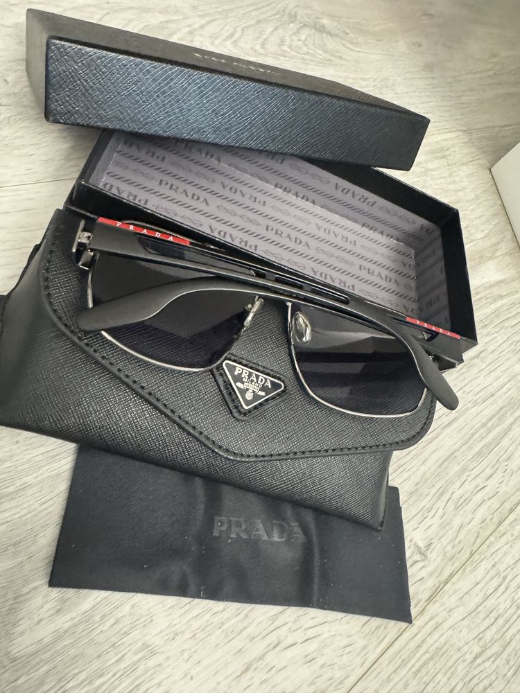 Prada  унисекс очки идеал