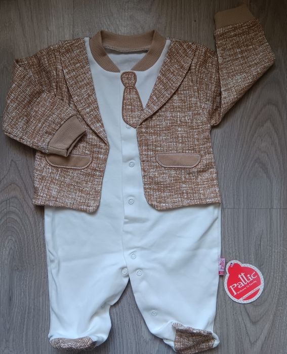 4 NOWE pajace 3D rozm 56-62 cm + dodatki