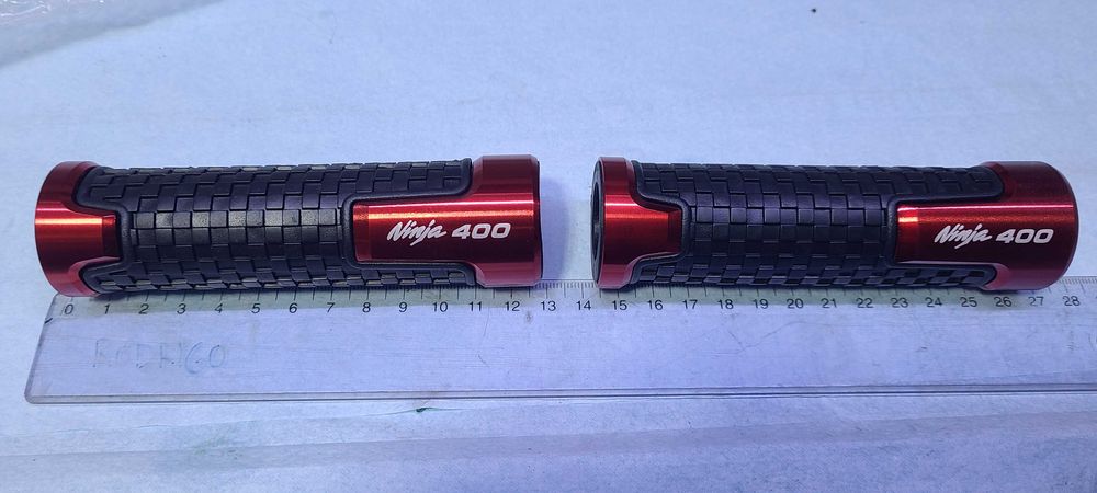 Punhos terminais de guiador para moto