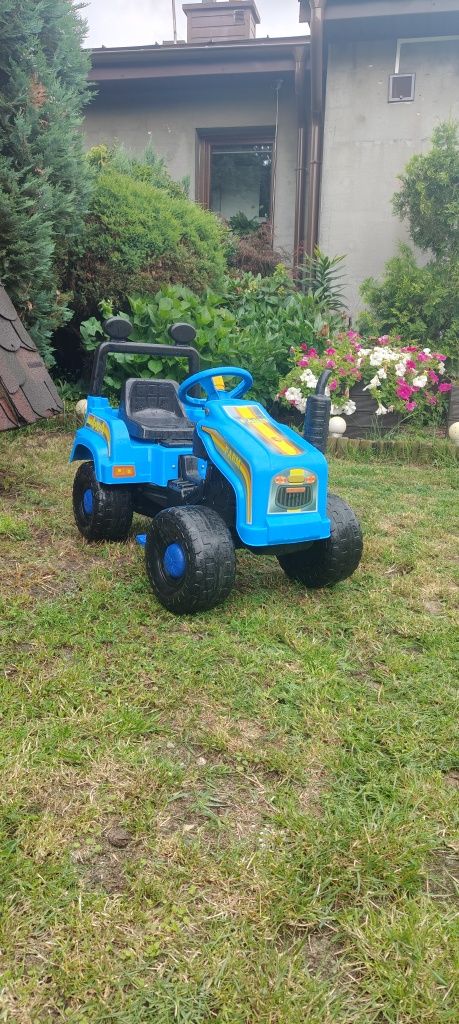 Jeździk Traktor dla dzieci