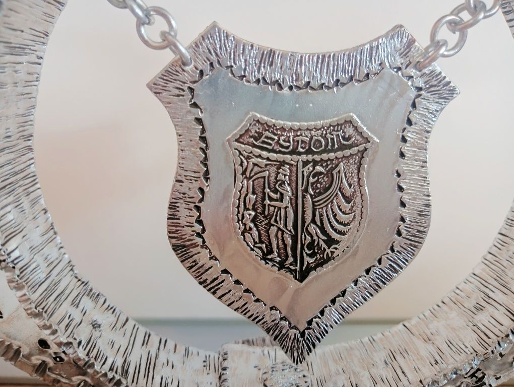 Świecznik metaloplastyka herb Bytomia