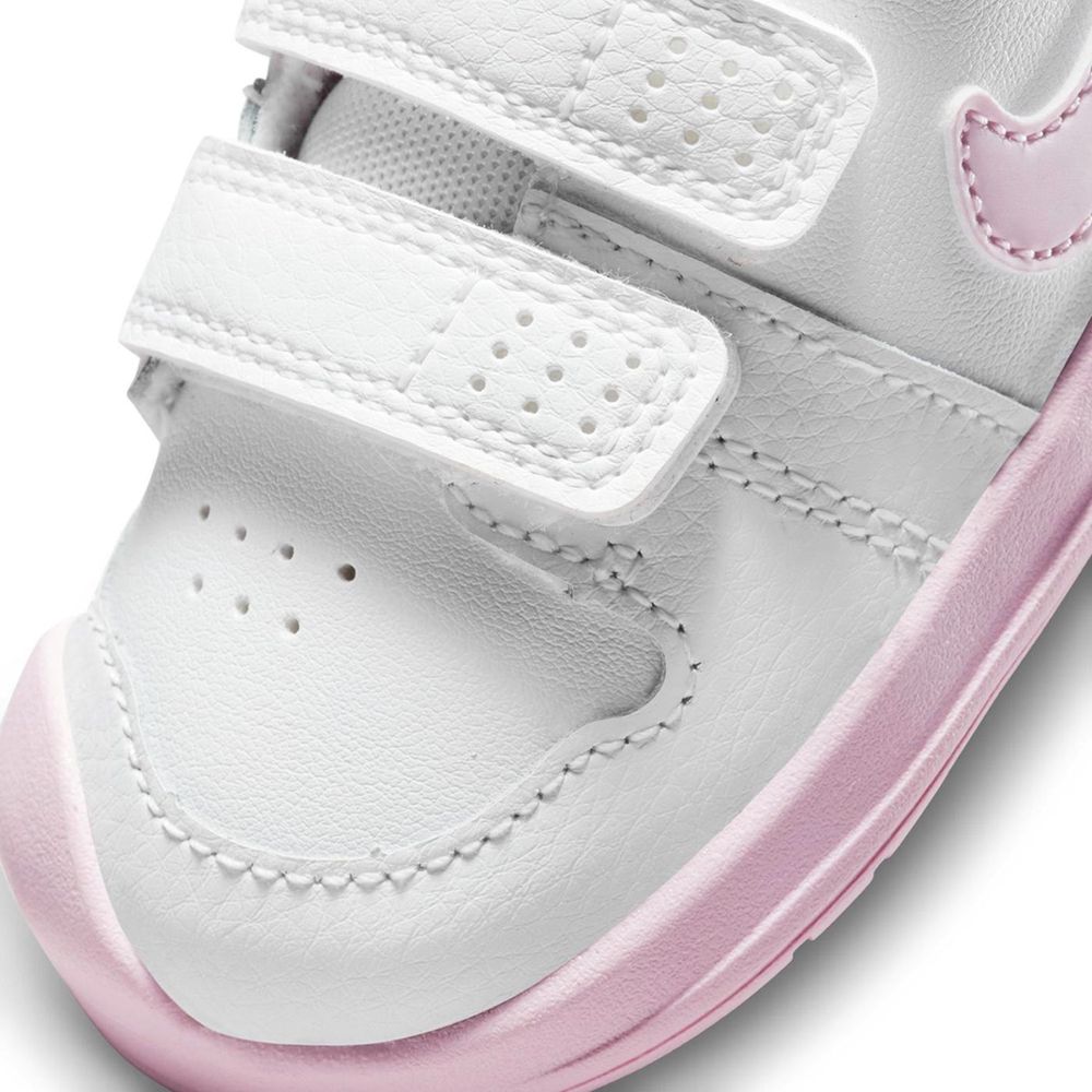 Кросівки дитячі для дівчинки Nike Pico 5 розм. 25 ( 15,5 см)