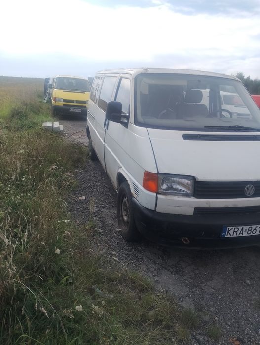 Sprzedam transporter T4 long I krótki