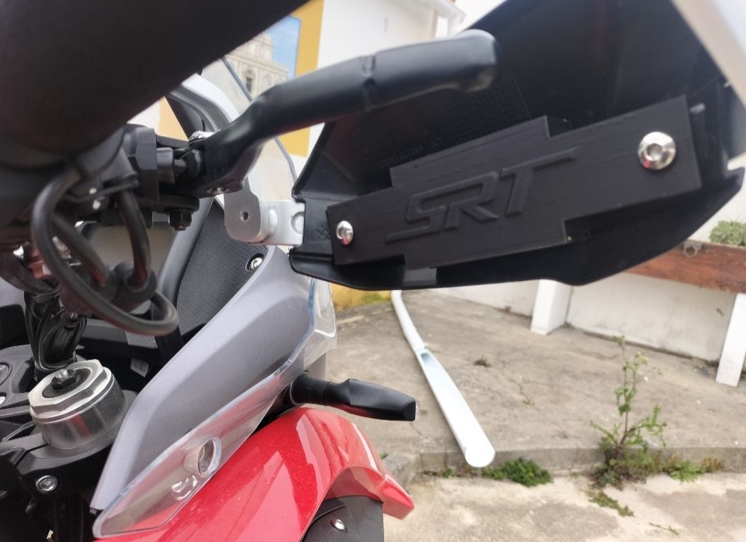 QJmotor SRT 700x