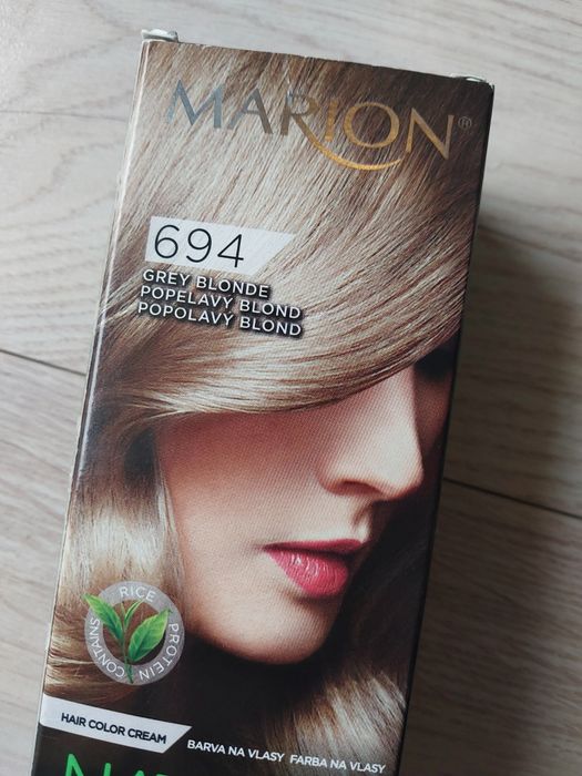 Farba do włosów  Marion Natura style 694