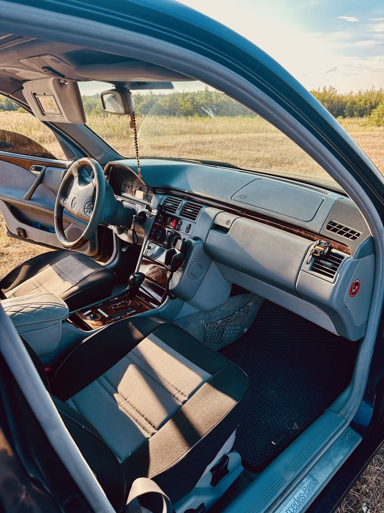 Mercedes W210 E220 CDI
