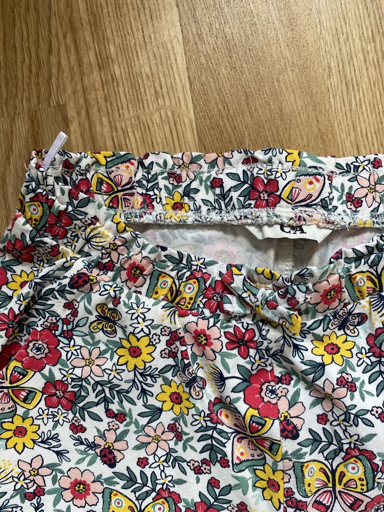 Jak nowe C&A Spodnie letnie dziewczęce r. 122/128