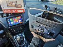 Honda Civic radio 2din nawigacja Pioneer Sony Kenwood wymiana montaż