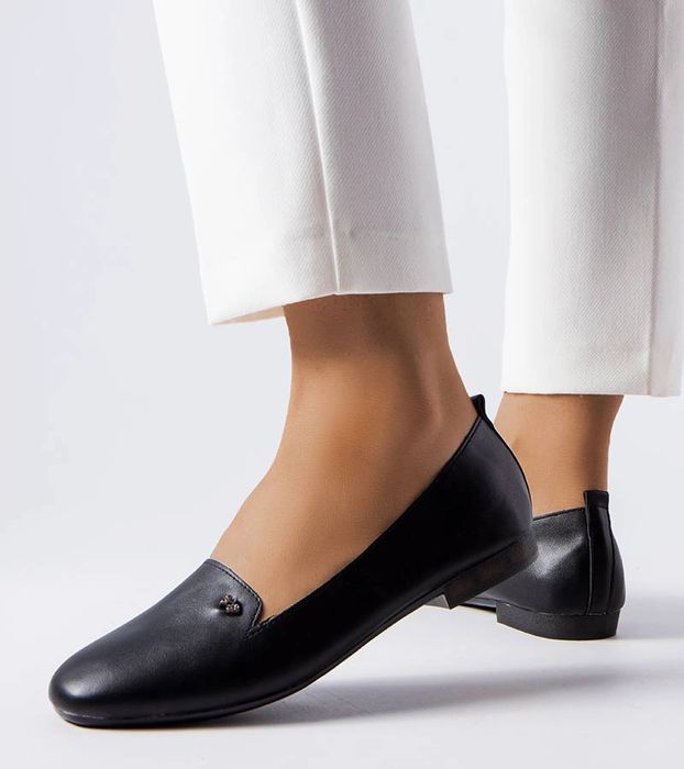 Czarne balerinki z kwadratowym noskiem Noël