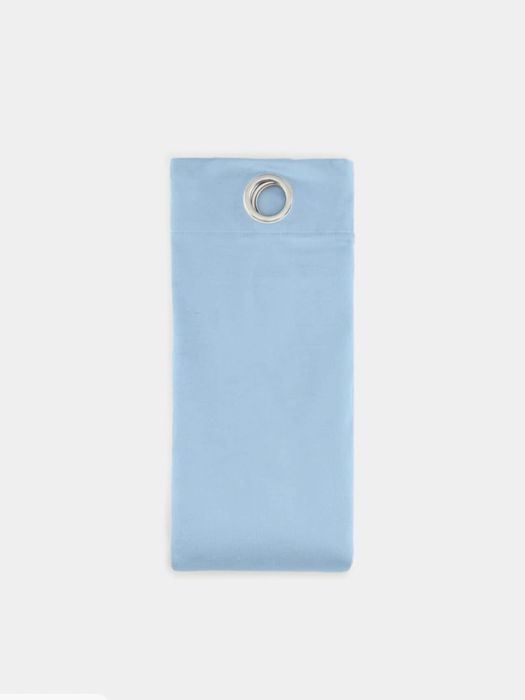 Велюрова блакитна фіранка