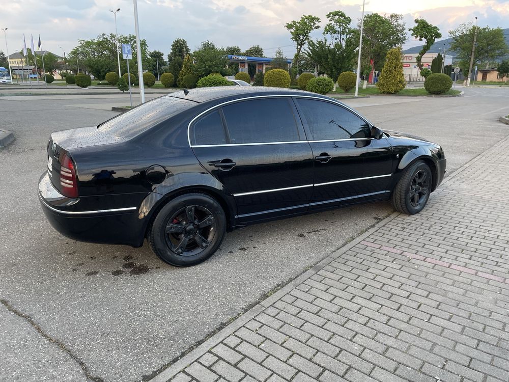 Продам skoda superb