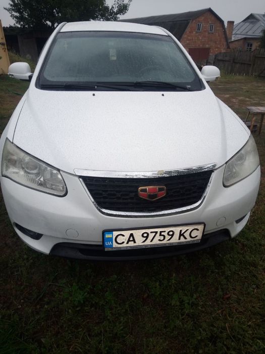 Geely Emgrand 7 2013 газ бензин