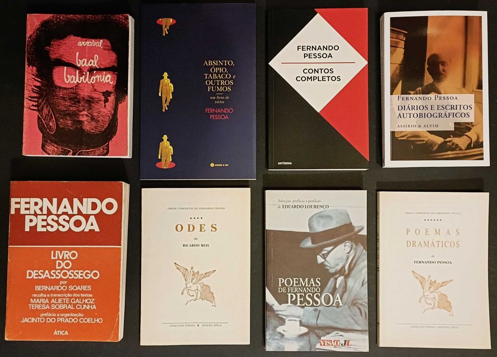 19 livros, principalmente poesia portuguesa. Edições raras. Lote 230€.