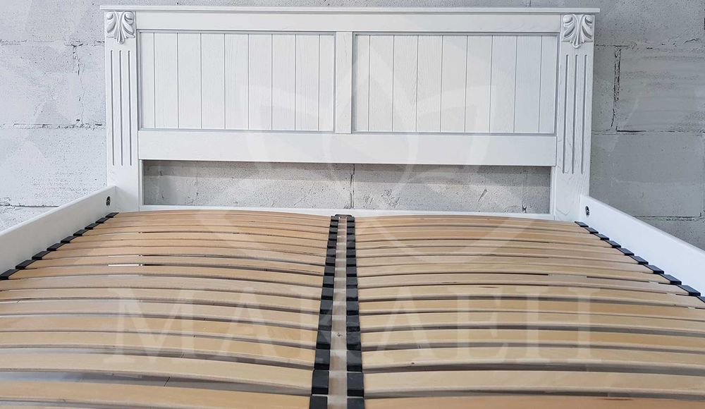 В наявності ліжко з масиву бука в розмірі  140/160/180*200