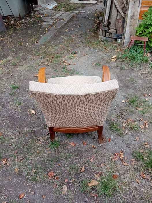 Кресло винтажное.