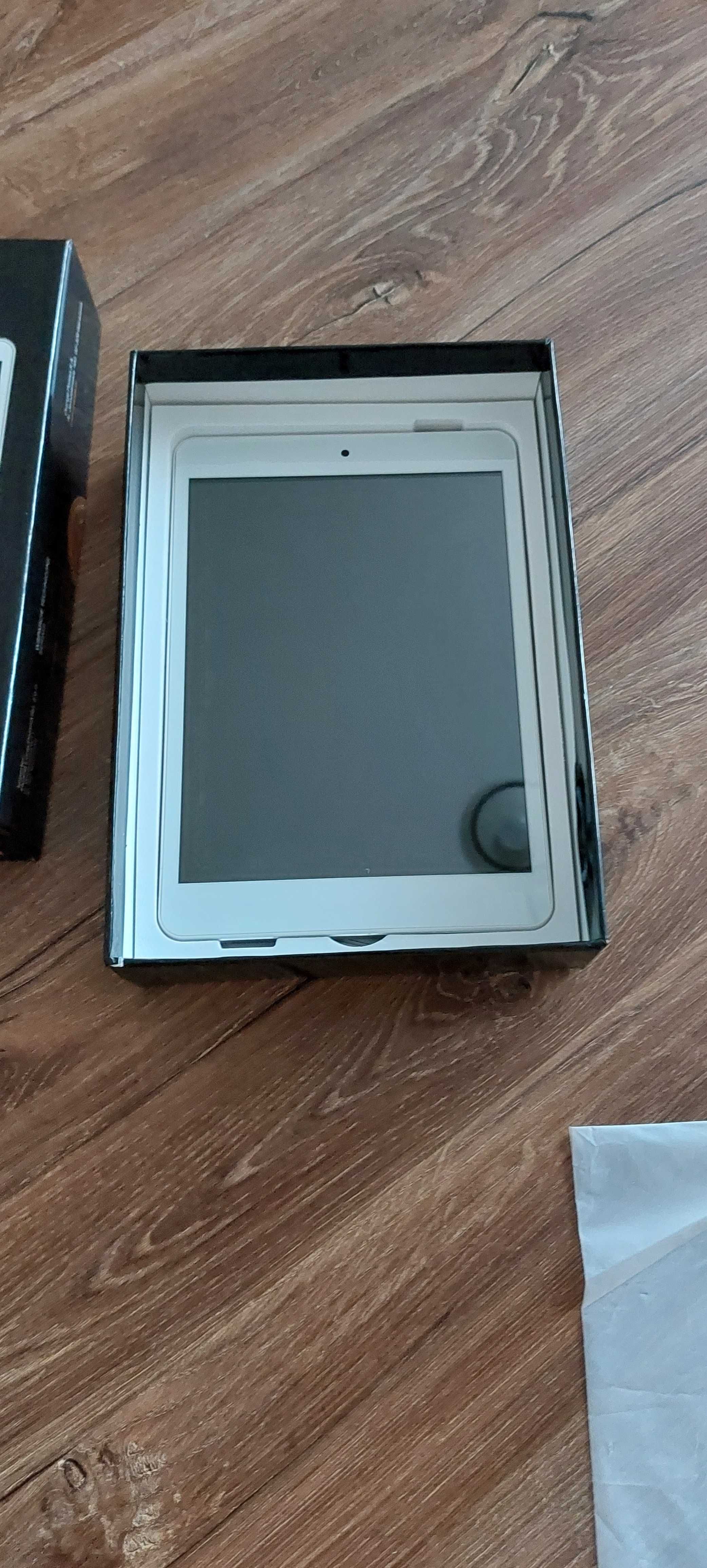 Orange Tablet FunTab 8