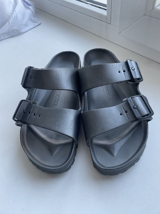 Шльопанці, вєтнамки, Birkenstock 37