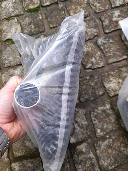 Vendo chicotes,e reguas de travação para camião. 75€