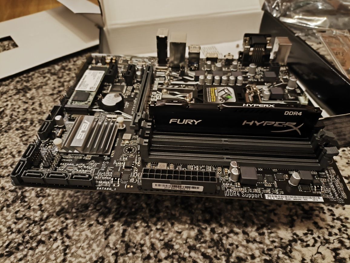 Płyta główna ASUS, SSD 180GB M.2 + 8GB RAM