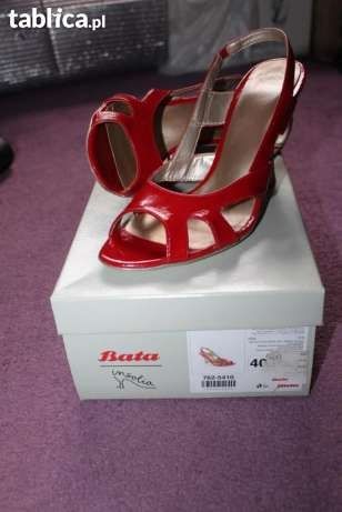 piękne czerwone buty Bata roz. 40