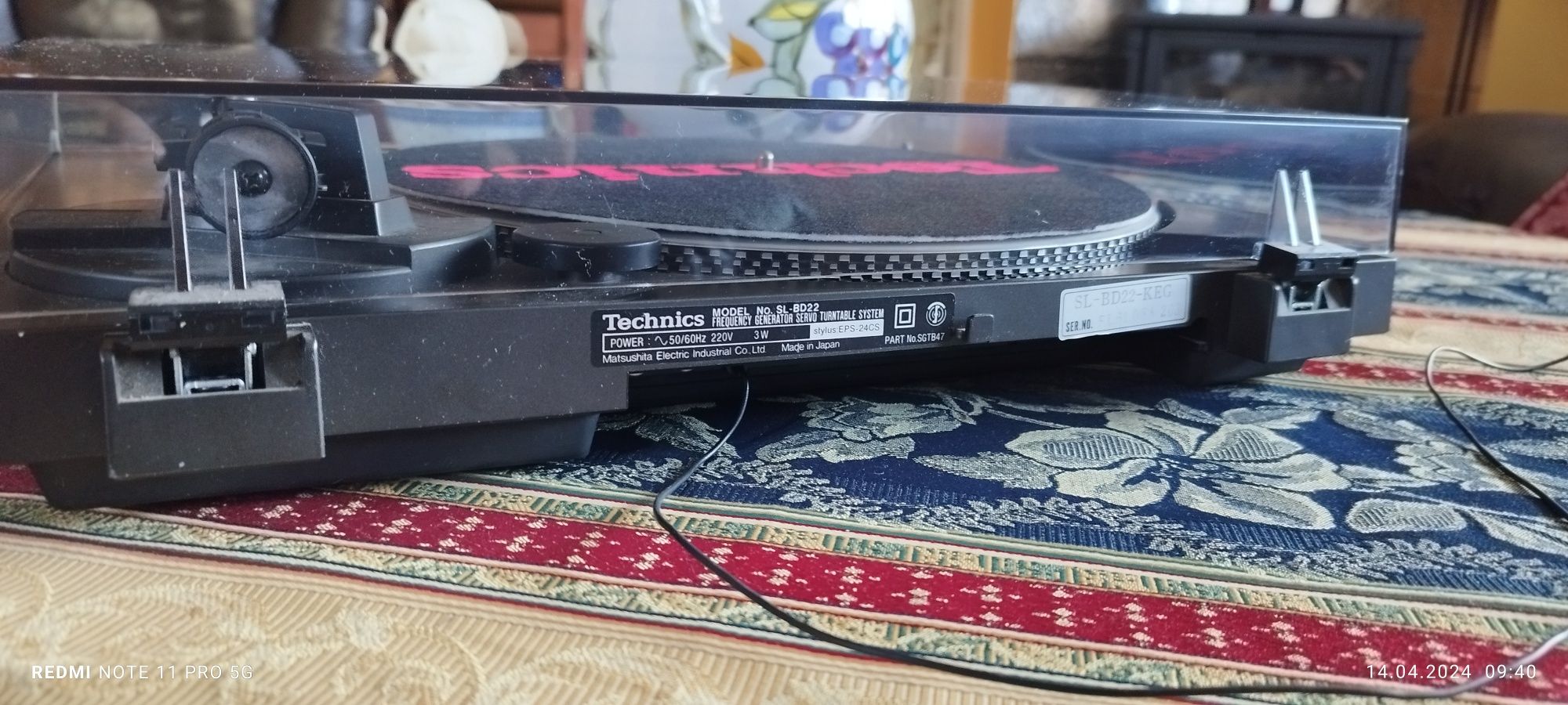 Gramofon Technics SL-BD22