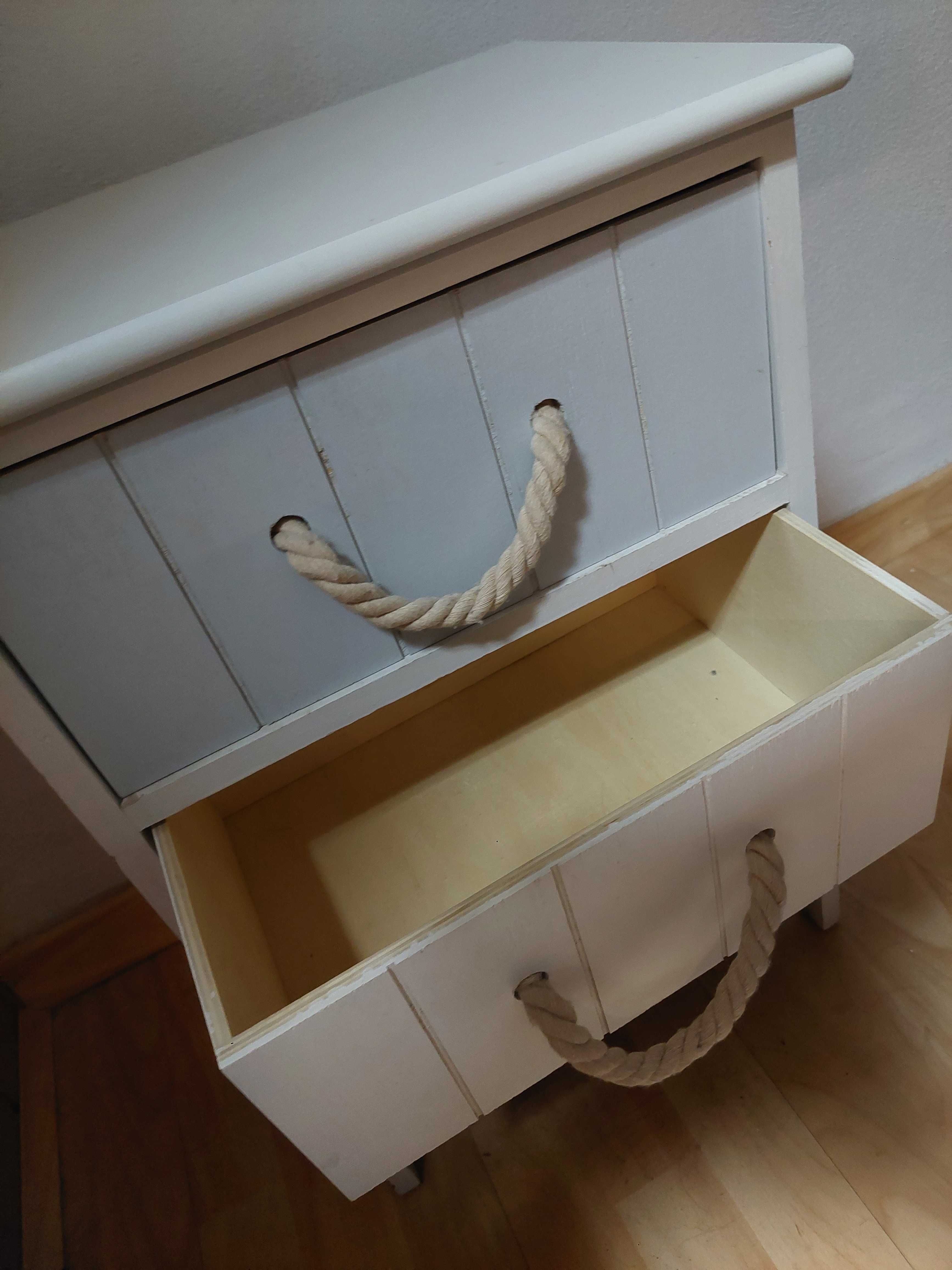 Mesa de cabeceira