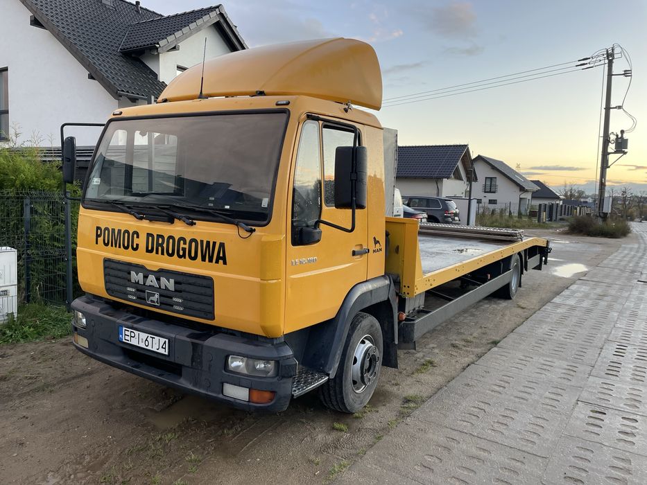 Transport , pomoc drogowa , busy  , koparki , ładowarki , osobowe