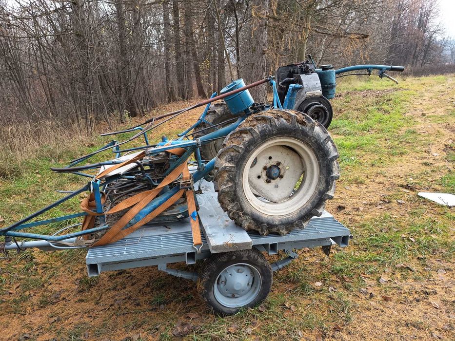 Kosiarka Olimpia samojezdna + przyczepka