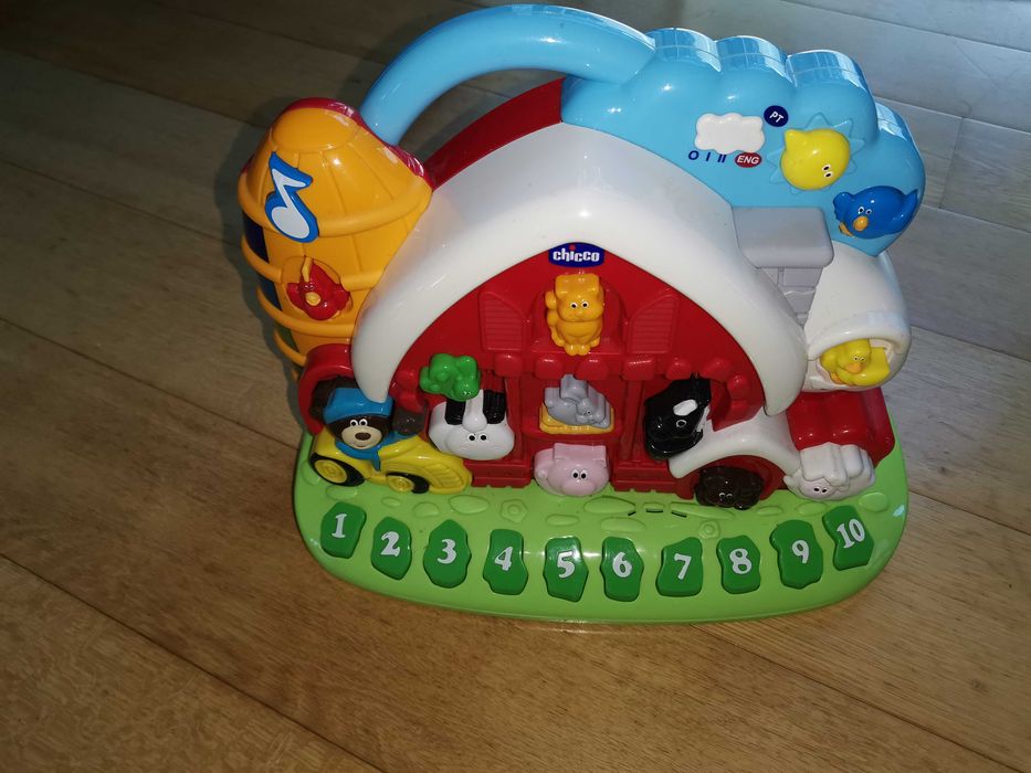 Quinta interativa animais em Português e Inglês da Chicco (Bilingue)