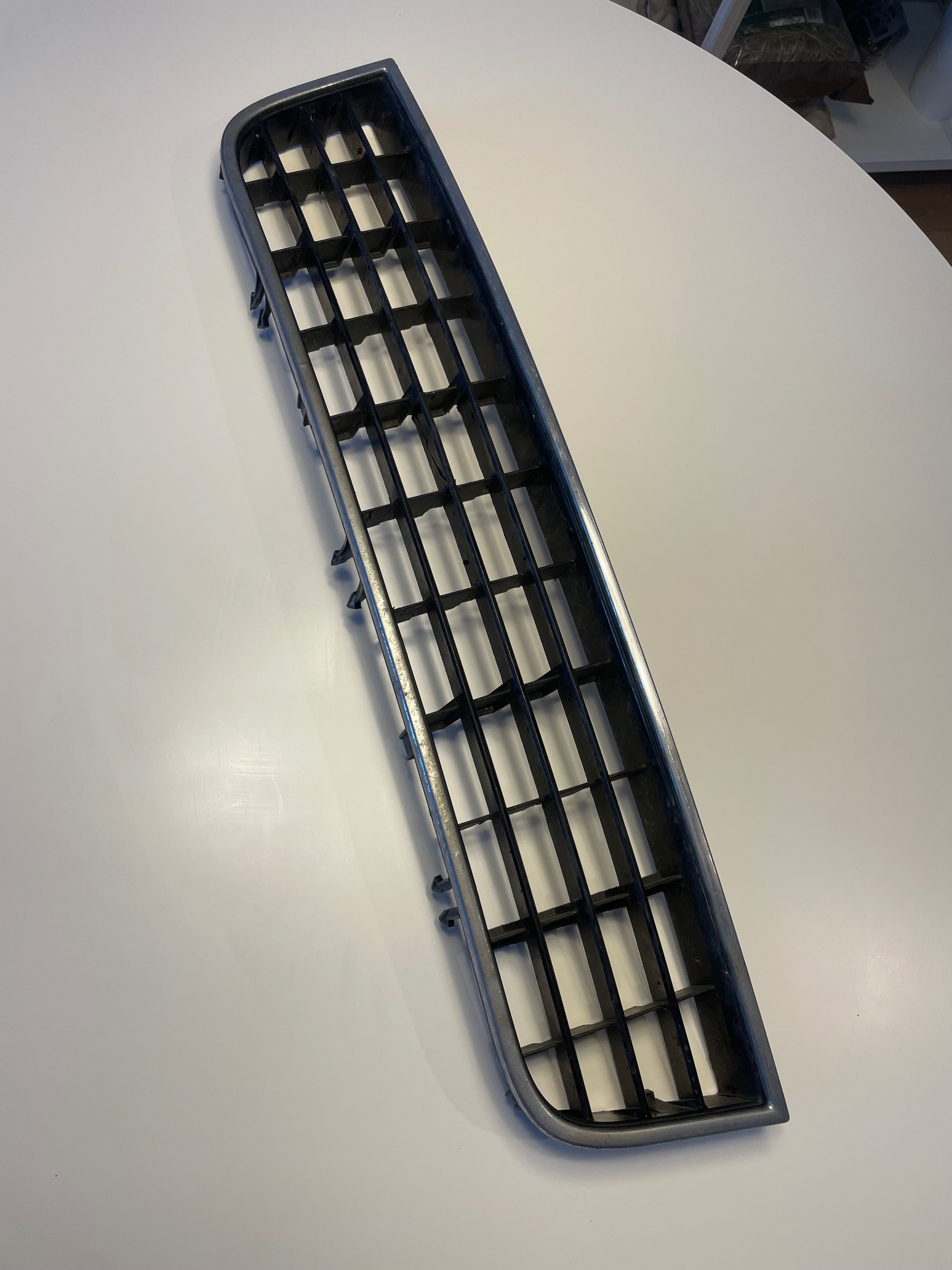 Grill Dolny Audi A6 C5/A4 B6 s line