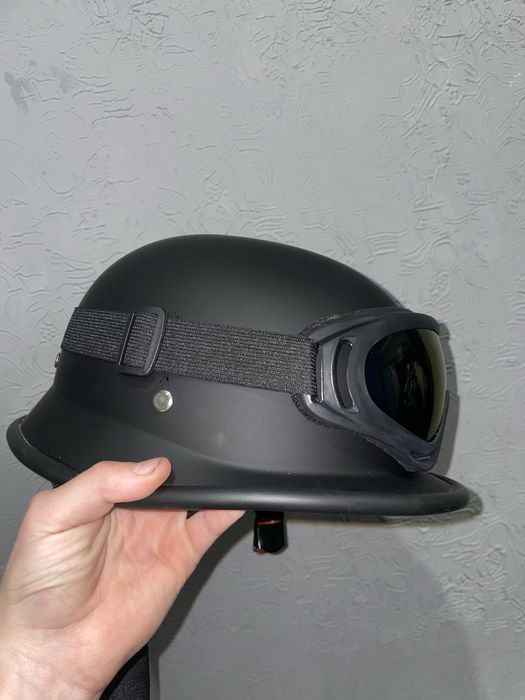 Каска для мото техники