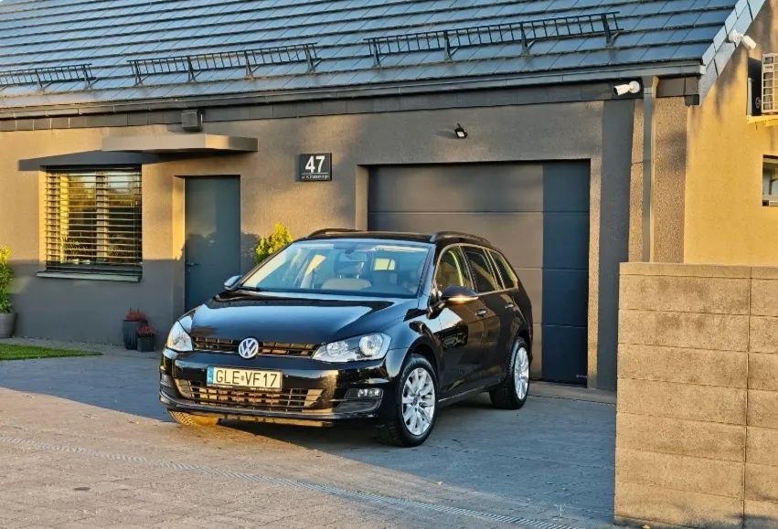 Volkswagen Golf ComfortLine - Świetnie Zachowany Egzemplarz