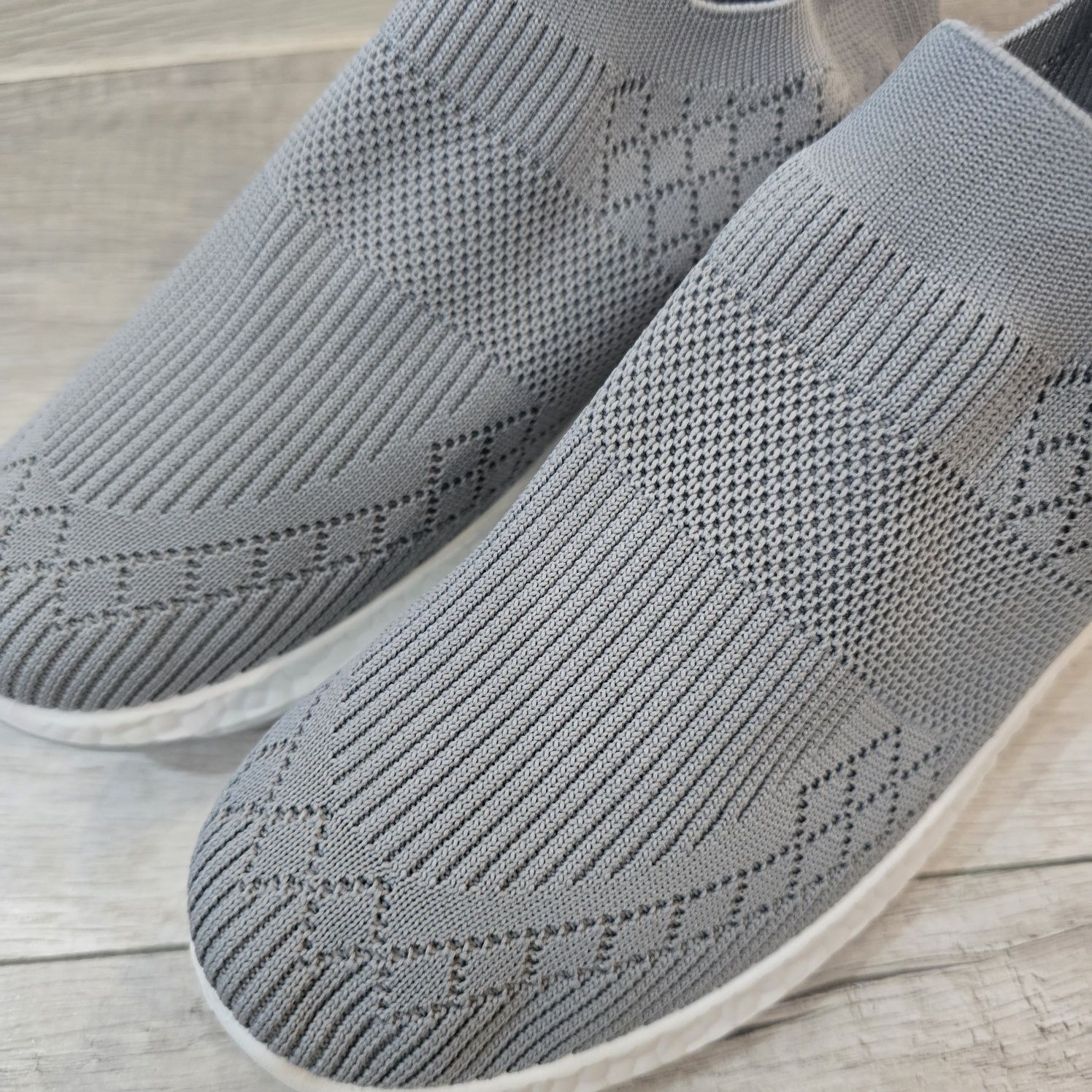 Szare trampki tenisówki sportowe materiałowe 37,39,40,41