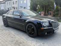 Chrysler 300C sprawny gaz wazne oplaty sprawny jezdzacy