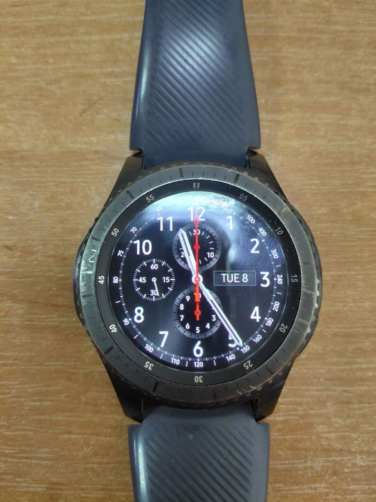 Продам годинник Samsung Gear 3