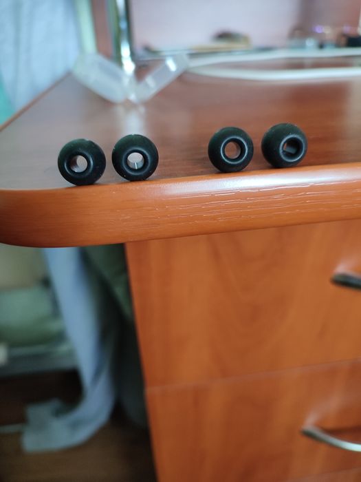 Амбушури для навушників, піна